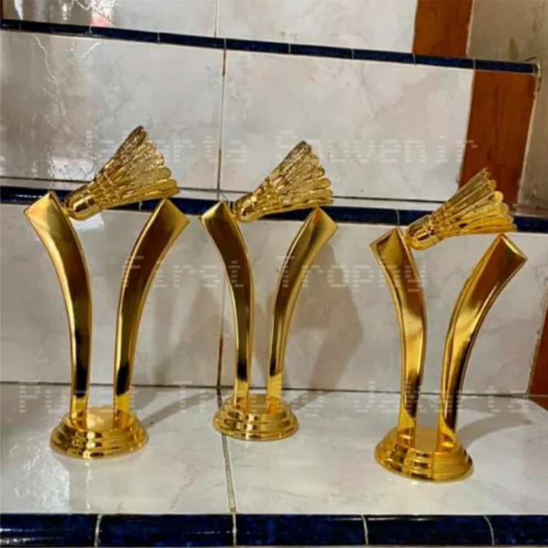 Trophy Badminton