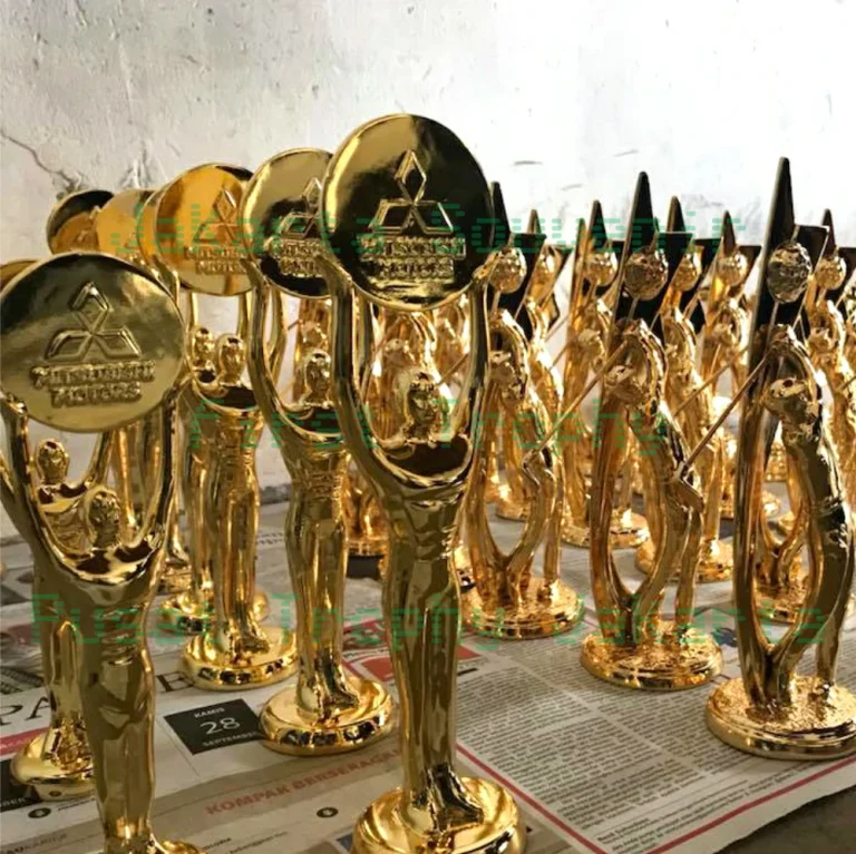 Trophy Mitsubishi